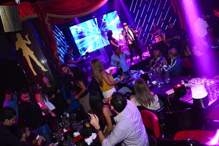 Diva Club On Saturday Night